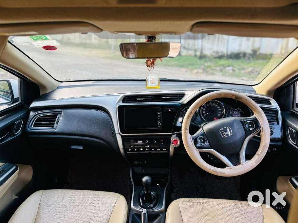 Honda City I-vtec V, 2018, Petrol