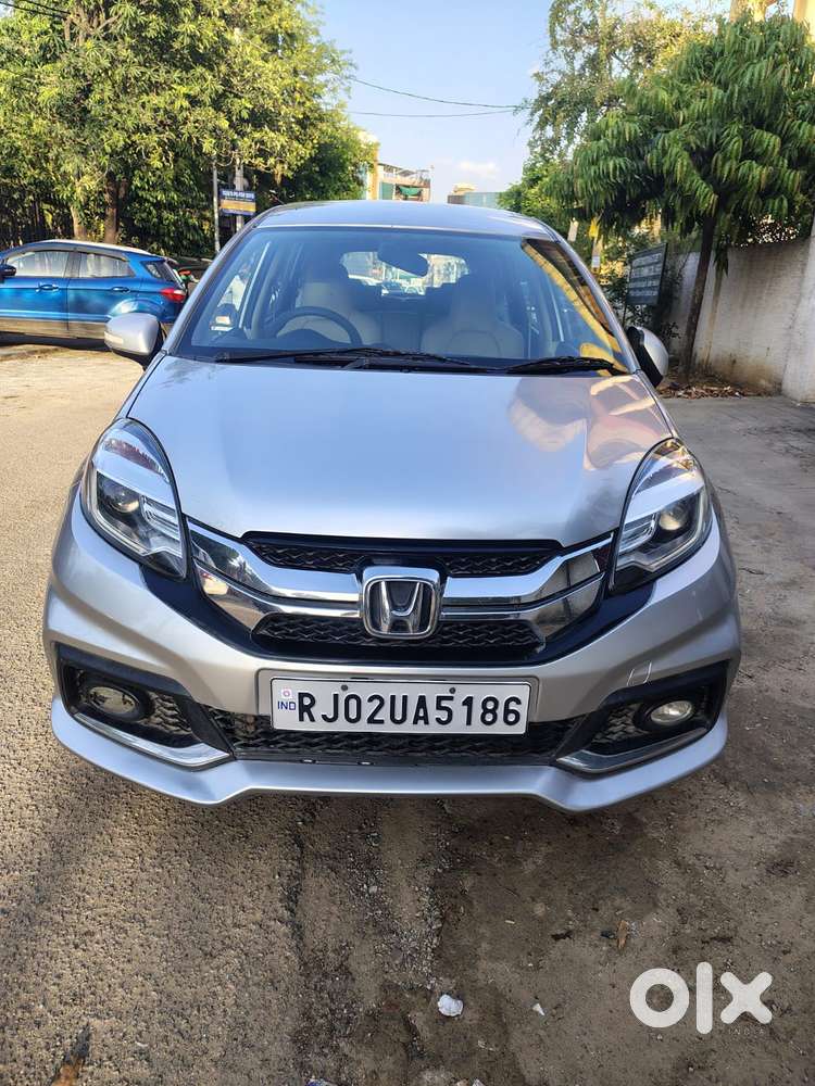 Honda Mobilio 1.5 V I- Dtec Celebration Edition, 2015, Diesel
