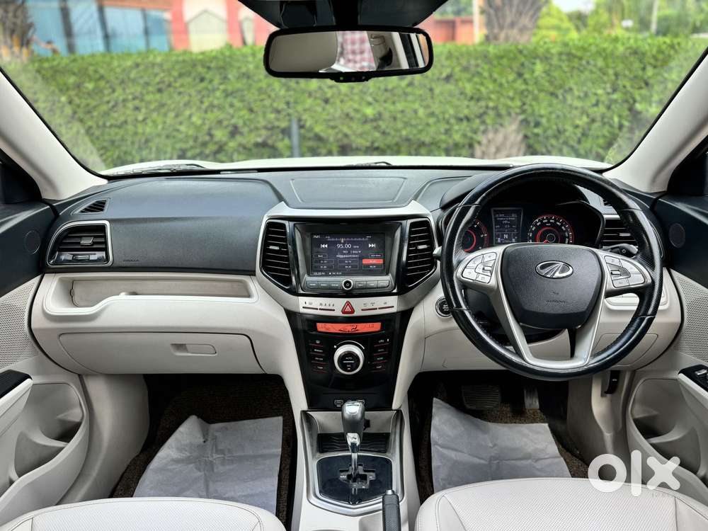 Mahindra Xuv300 W8 (o) 1.5 Diesel Amt, 2021, Diesel