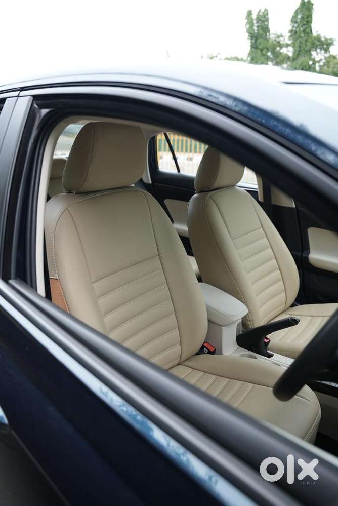 Volkswagen Virtus 2025 Petrol 4800 Km Driven