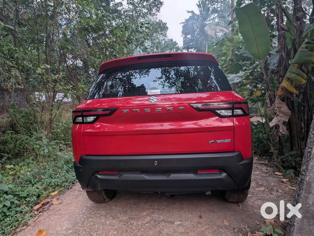 Maruti Suzuki Brezza 2023 Cng & Hybrids Well Maintained