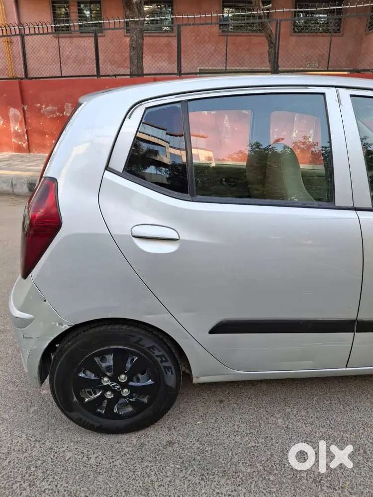 Hyundai I10 Magna 2012 Car