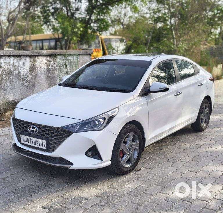 Hyundai Verna 1.5 Sx Diesel At, 2022, Diesel