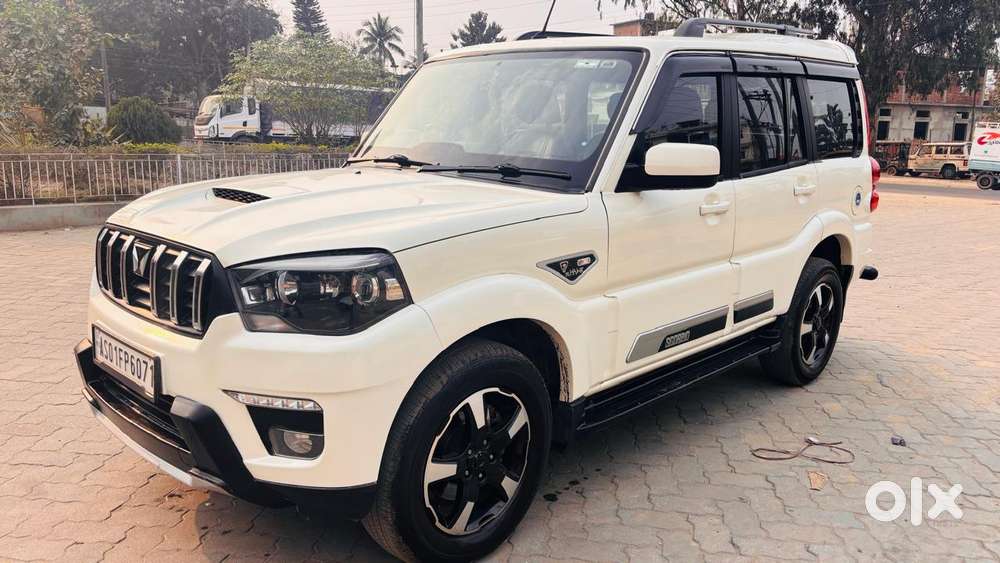 Mahindra Scorpio Classic 2.2 S 11 Mt 7 Str, 2023, Diesel