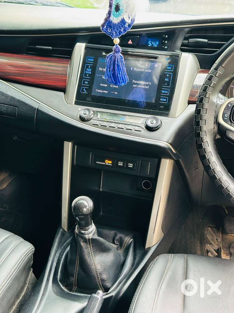 Toyota Innova Crysta 2017
