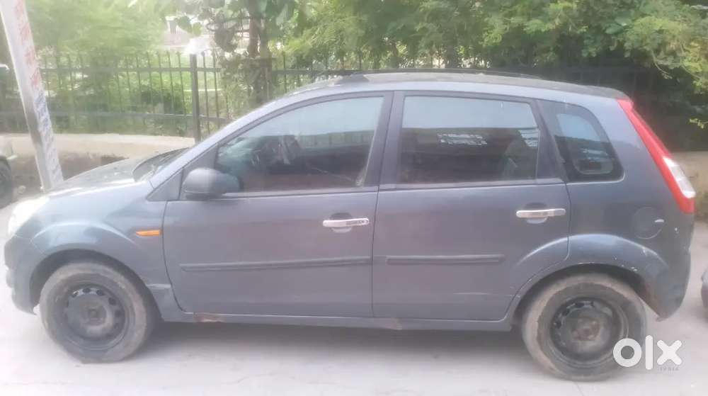 Ford Figo Petrol 2015 Edition