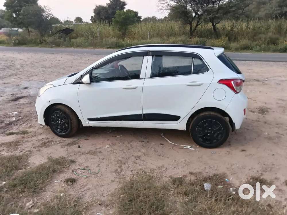 Hyundai Grand I10 Sportz 2016