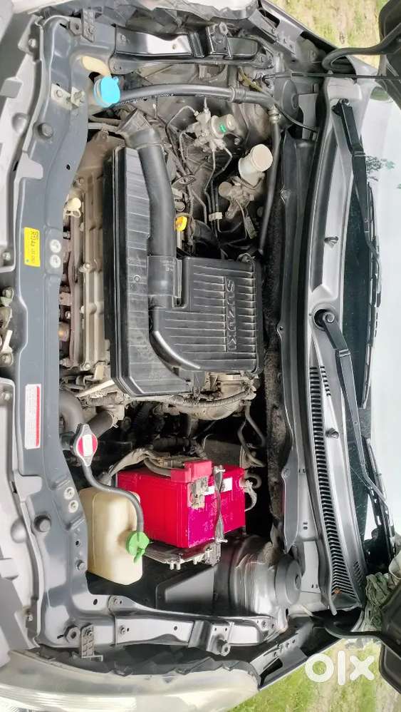 2nd Maruti Suzuki Swift 2012 Petrol Manual Car