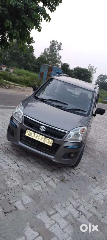 Maruti Suzuki Wagon R 2015 Last December Month Ki Cng Pass