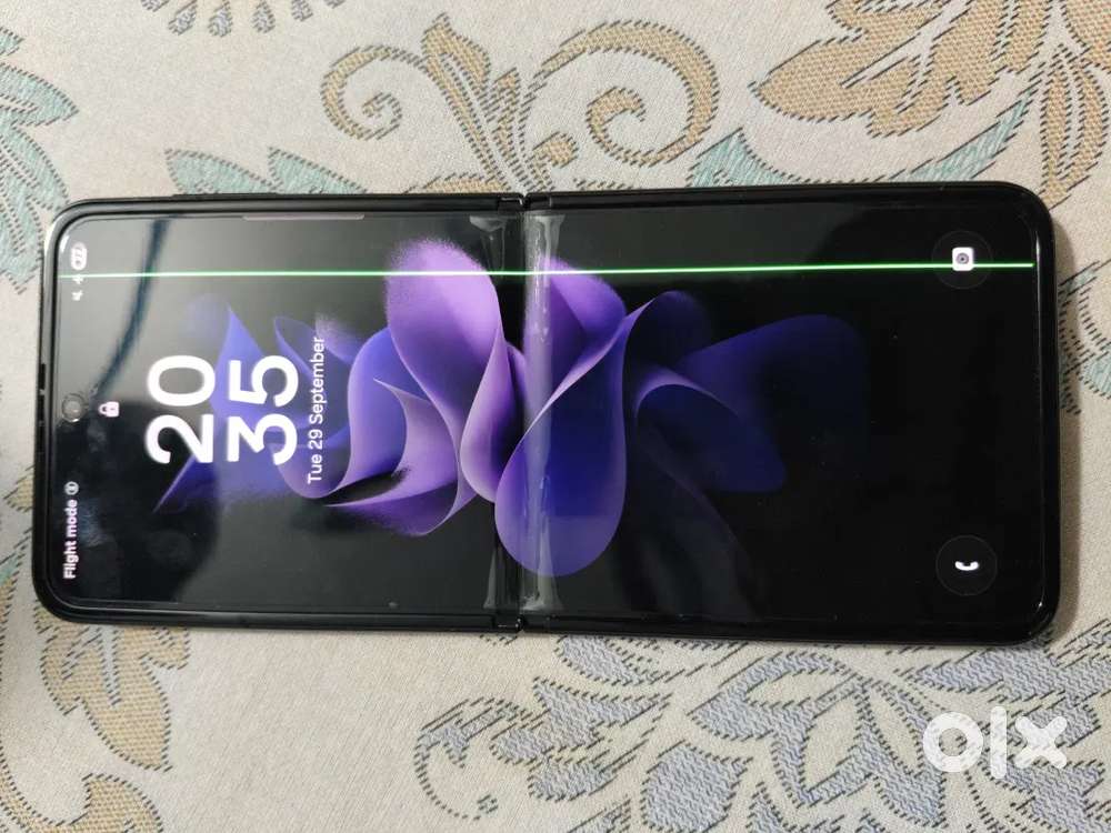 Samsung flip 3, 8 gb, 128gb, screen te green line aa,