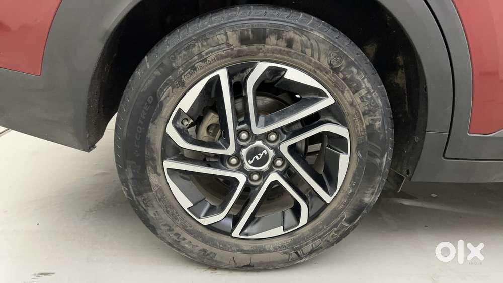 Kia Carens 1.4 Prestige Plus Turbo 7 Str, 2023, Petrol