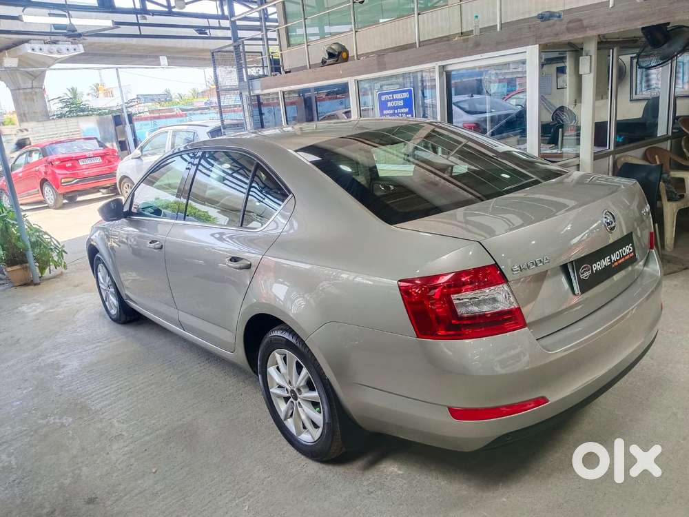 Skoda Octavia 2.0 Tdi At Style Plus, 2016, Diesel