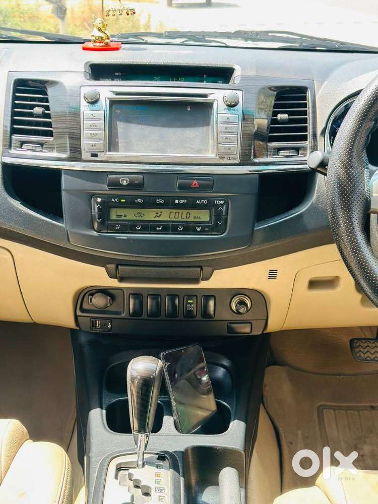 Toyota Fortuner 3.0 4x2 Automatic, 2014, Diesel