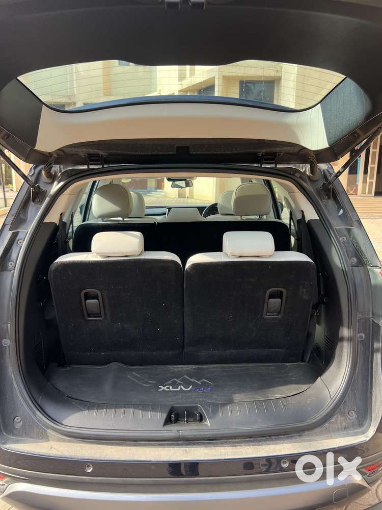 Mahindra Xuv700 2.2 Ax 7 Diesel At Str, 2023, Diesel