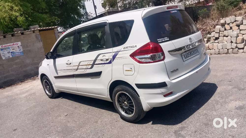 Maruti Suzuki Ertiga 2015 Diesel 95000 Km Driven