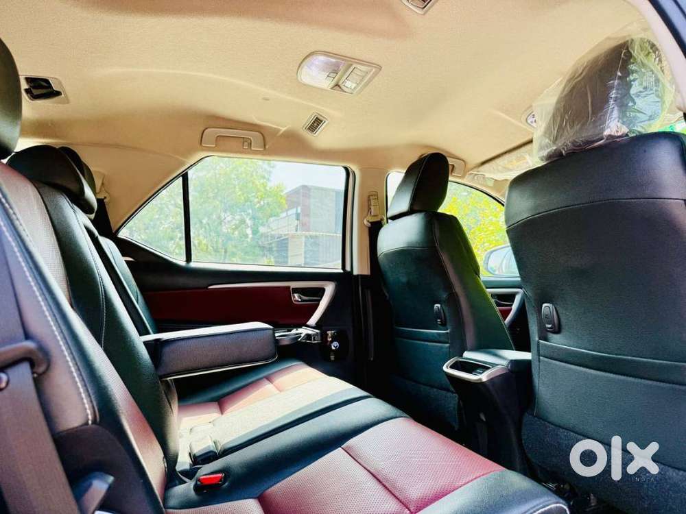 Toyota Fortuner Leader Edition (at), 2025, Diesel