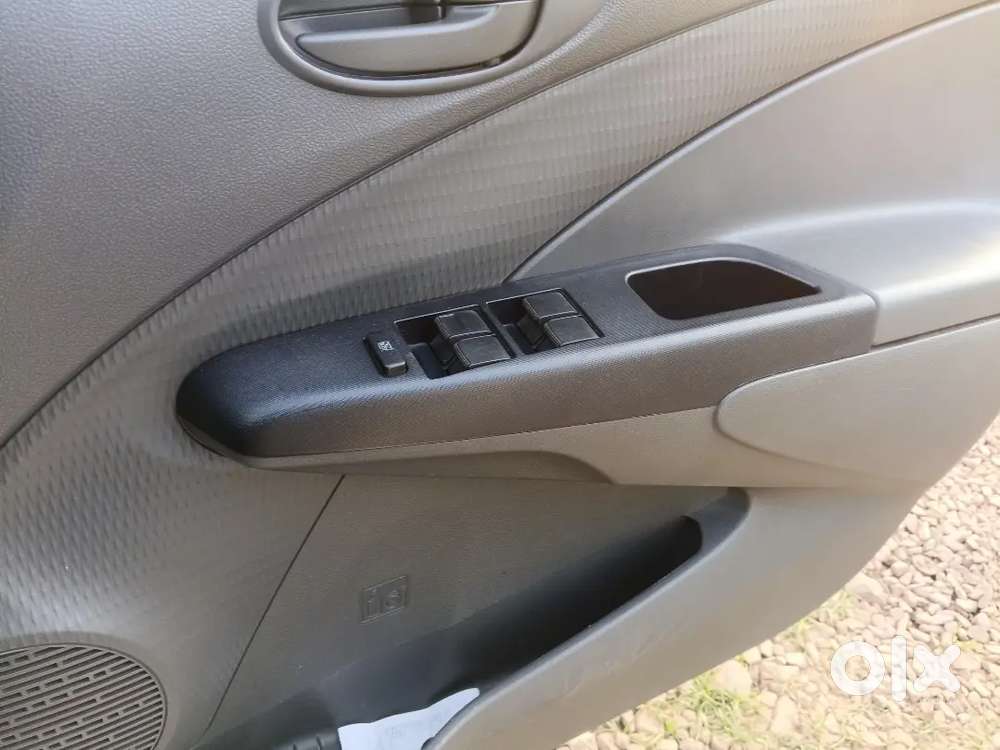 Toyota Etios 2012 Variant