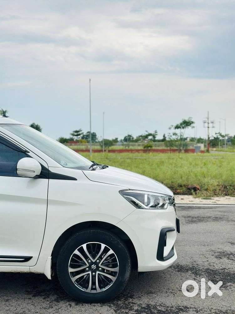 Maruti Suzuki Ertiga Zxi (o) Cng [2022-2023], 2023, Cng & Hybrids