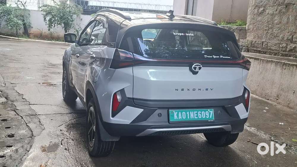Tata Nexon Ev Empowered Plus 45