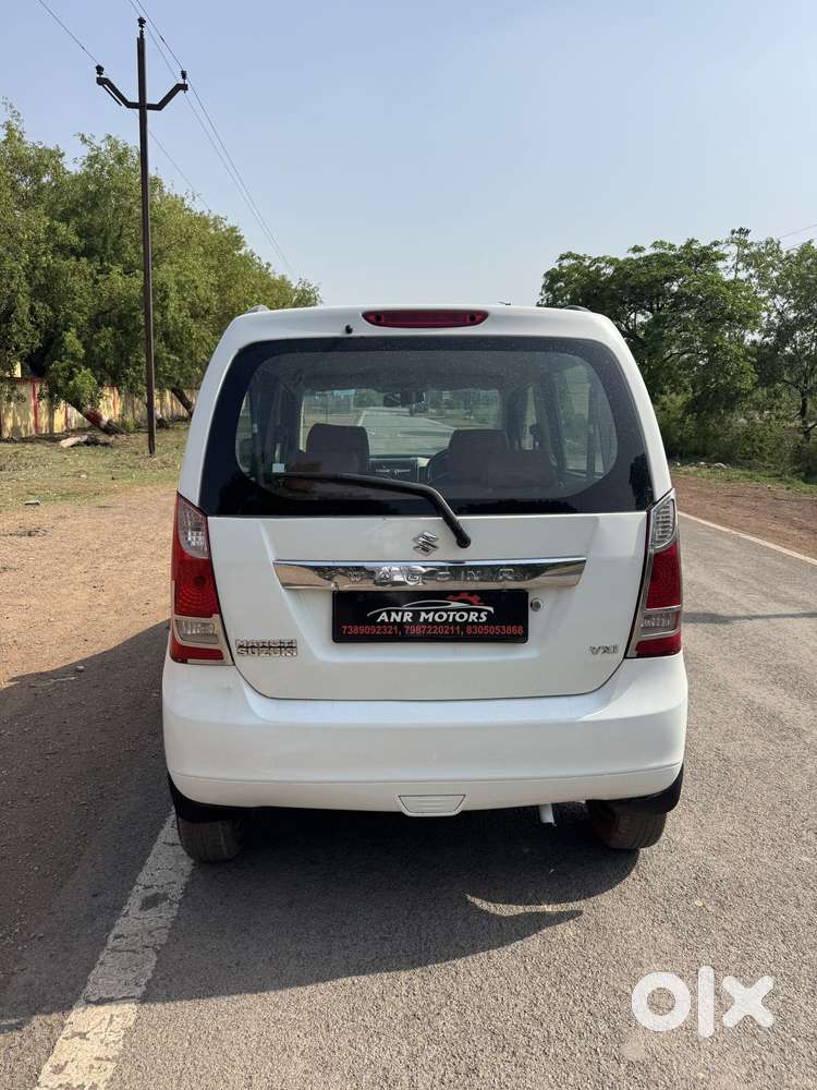 Maruti Suzuki Wagon R Vxi Amt, 2018, Petrol