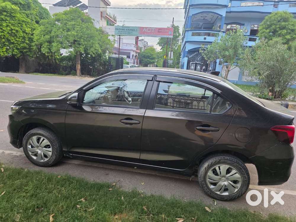Honda Amaze 2024 Petrol Model