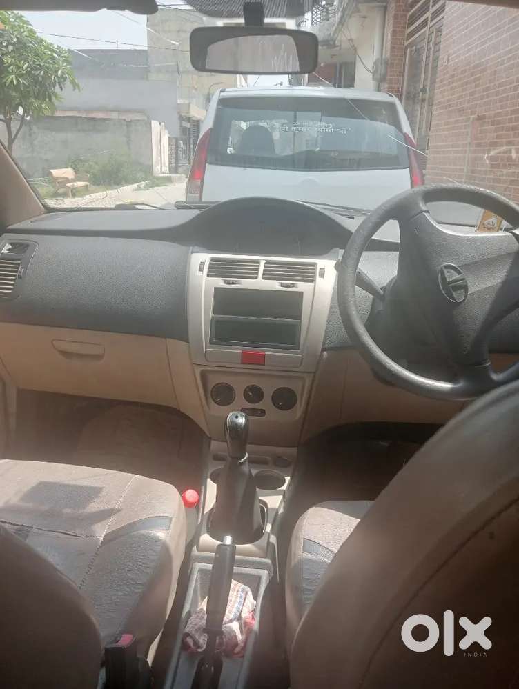 Tata Indica Vista 2013  Engine Di Gurranty Ac Heater Power Stering