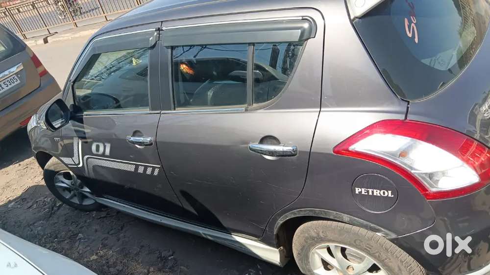 Maruti Suzuki Swift 2017 Petrol 68000 Km Driven