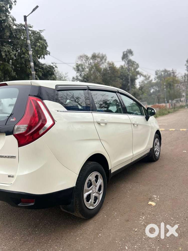 Mahindra Marazzo M2, 2018, Diesel