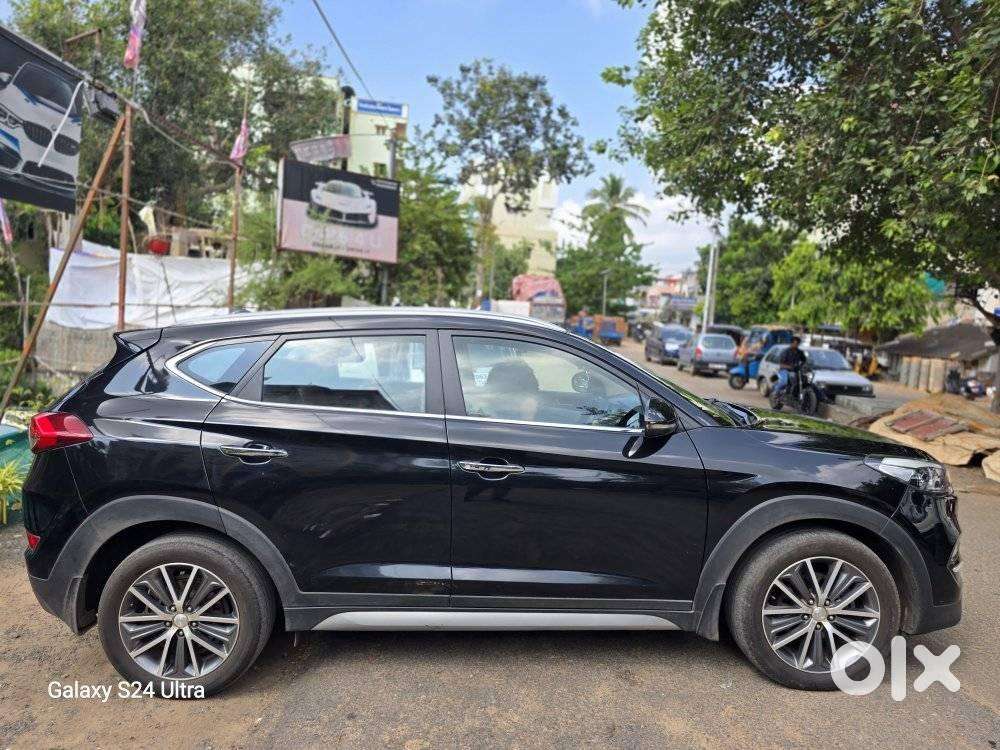 Hyundai Tucson Signature 2.0 At Diesel Dual Tone, 2017, Diesel