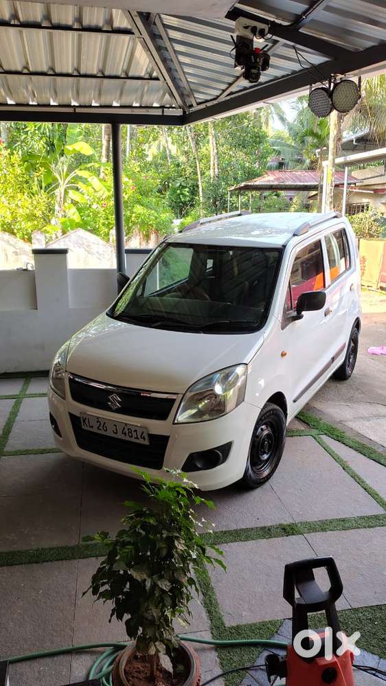 Maruti Suzuki Wagon R Lxi Optional, 2018, Petrol