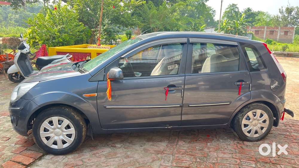 2014 Ford Figo Manual