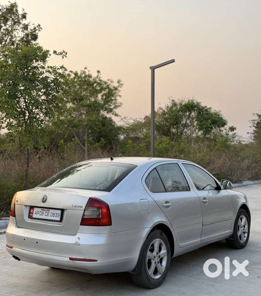 Skoda Laura 2.0 Elegance Tdi Cr At, 2011, Diesel