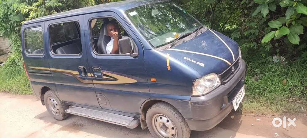 Maruti Suzuki Eeco Smiles 2013