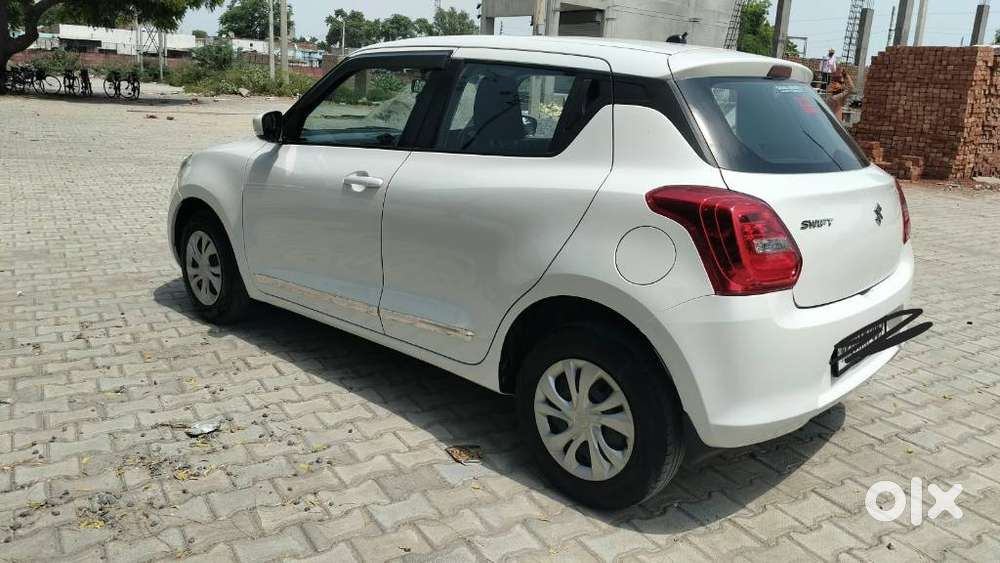 Maruti Suzuki Swift Vxi + Manual, 2018, Diesel