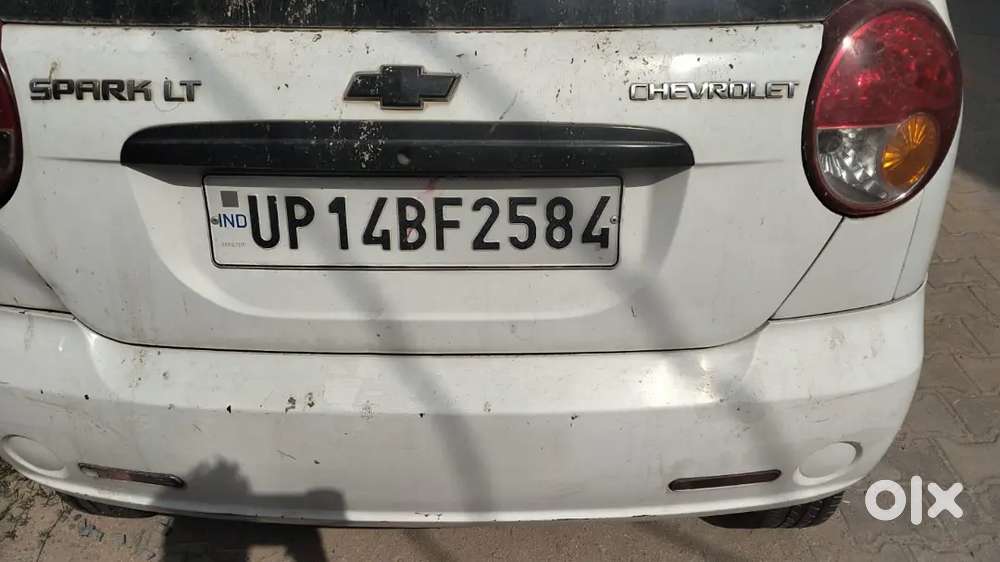 Chevrolet Spark 2011 Cng & Hybrids 120000 Km Driven