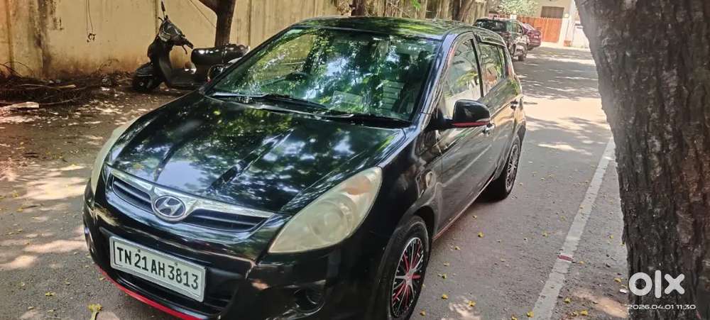 Hyundai I20 Sports Petrol Automatic Top And Model Petrol  2nd Owner