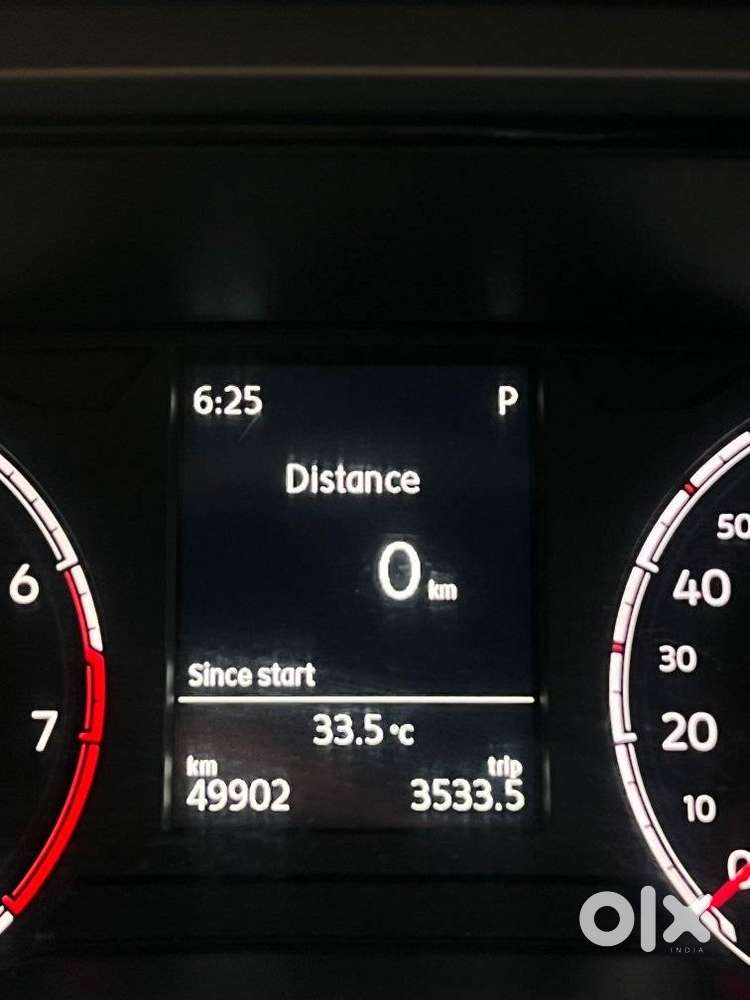 Volkswagen Taigun 1.0 Tsi Highline At, 2022, Petrol