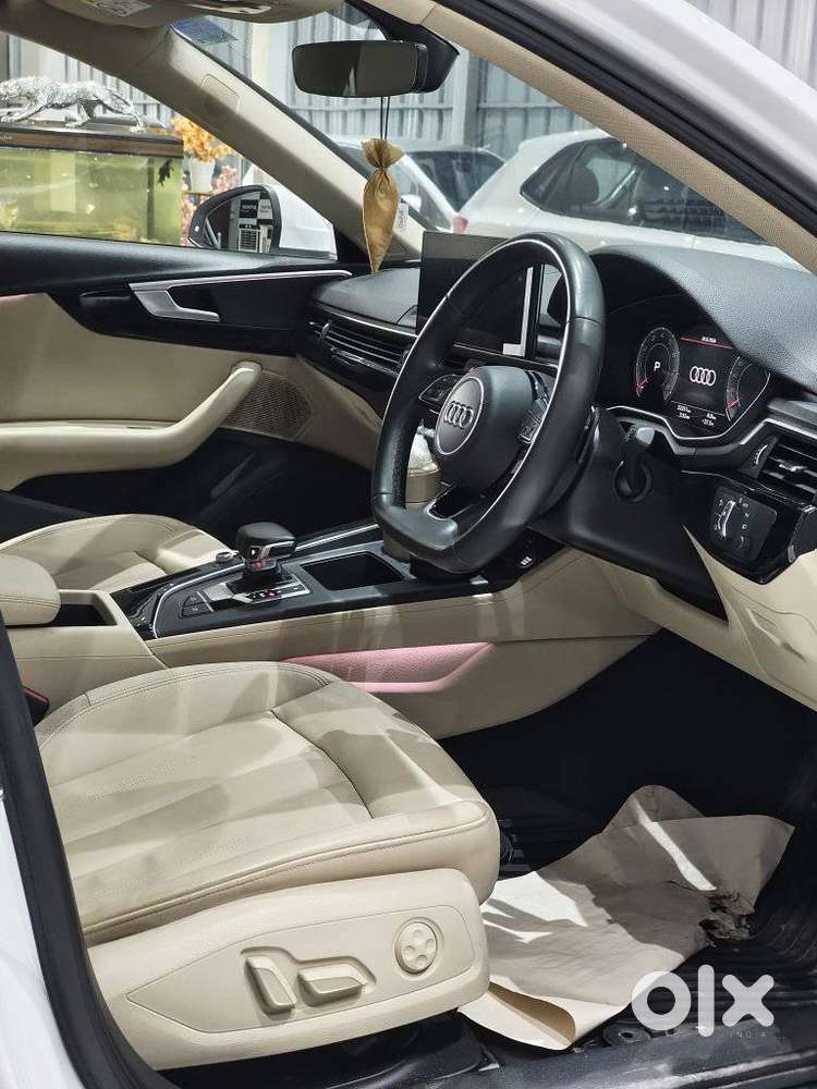Audi A4 2.0 Technology 40 Tfsi, 2024, Petrol