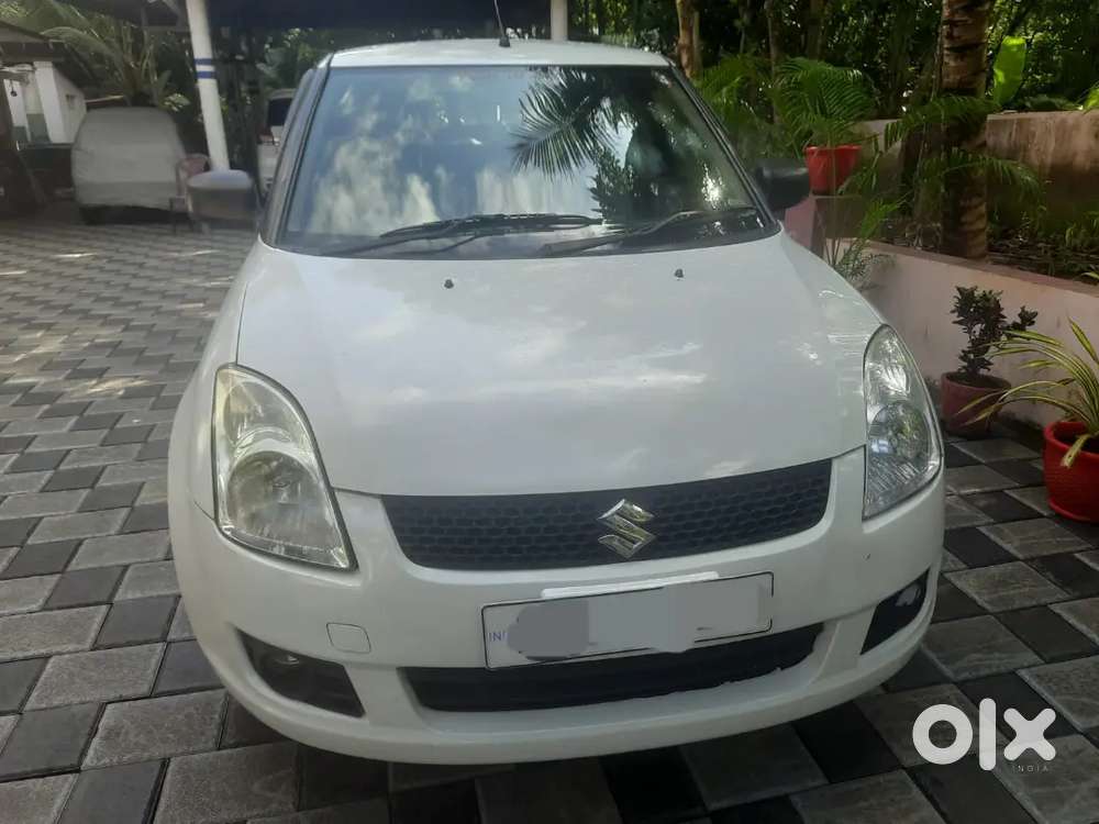 Maruti Suzuki Swift 2010 Petrol