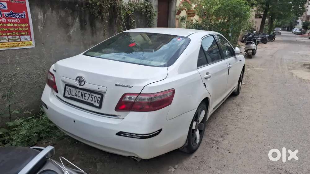 In Good Condition With Alloy Wheels And Best Speaker Quality