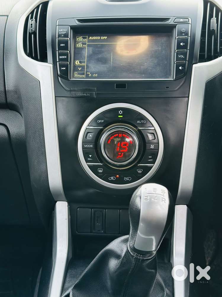 Isuzu D-max V-cross 4x4, 2020, Diesel