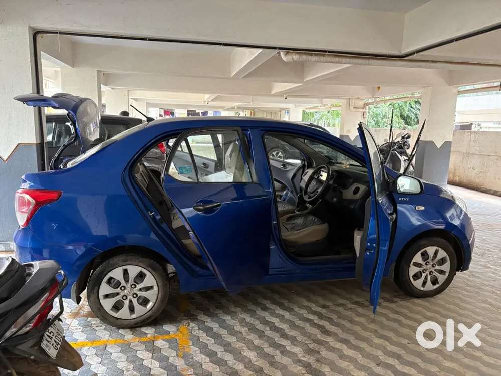 Hyundai Xcent Vtvt 2015 Blue