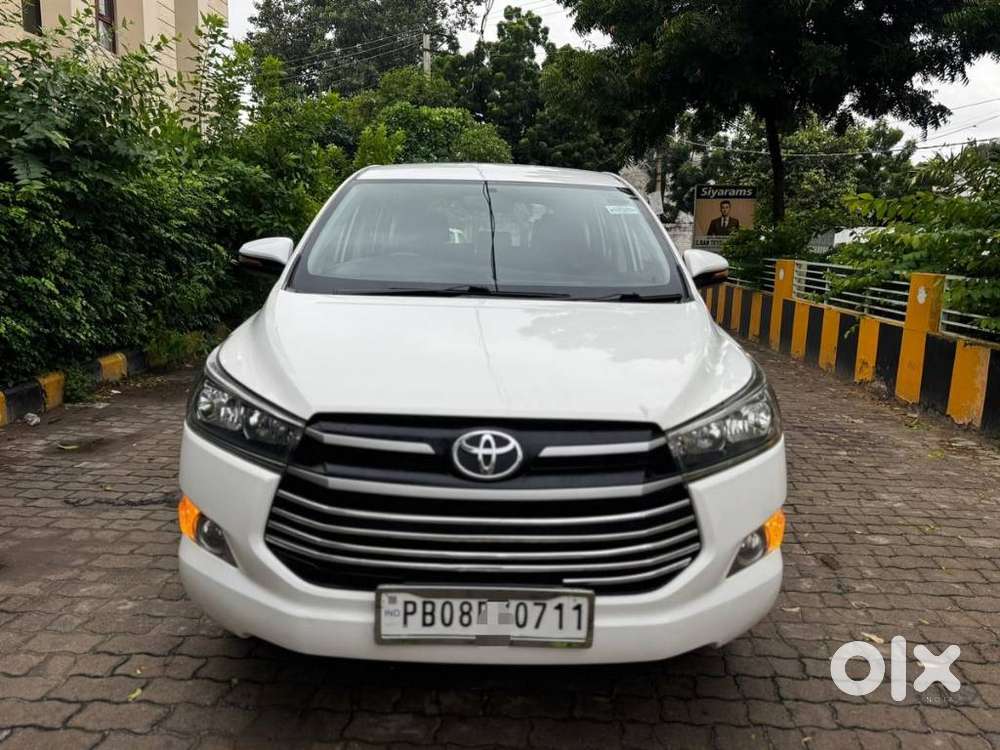 Toyota Innova Crysta 2.4 Gx Mt, 2018, Diesel