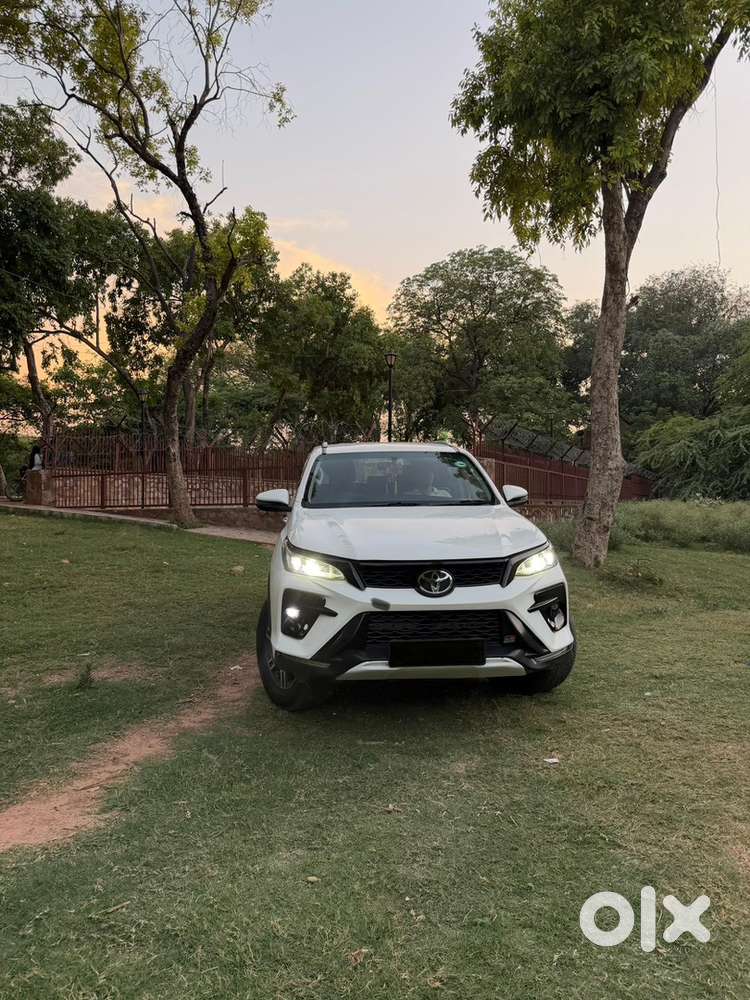 Toyota Fortuner Diesel Automatic 2018 With Gr Sport Kit