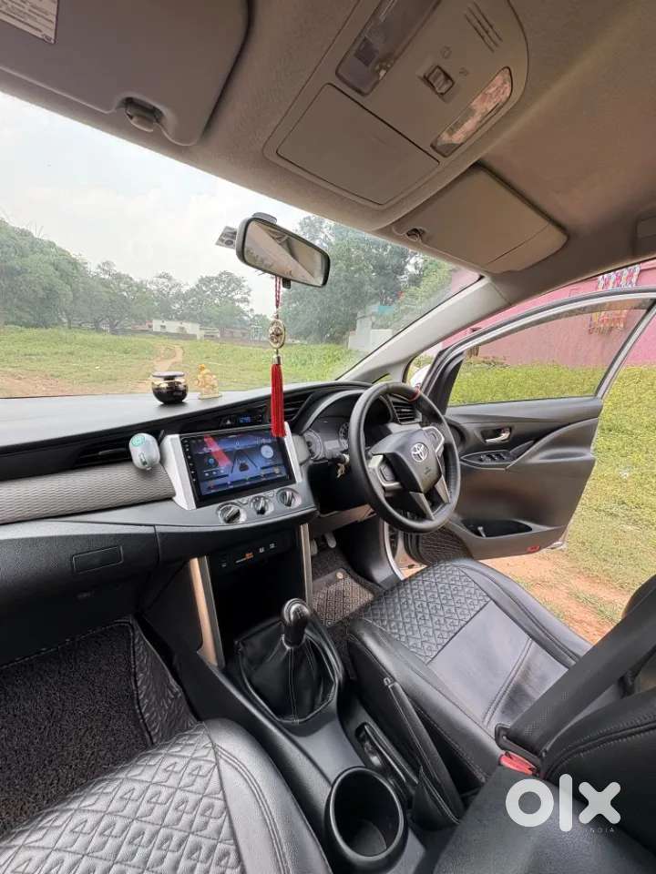 Toyota Innova Crysta G 8 Str, 2017, Diesel