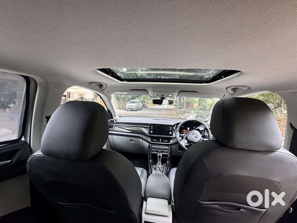 Skoda Kushaq Style 1.0l Tsi At, 2022, Petrol