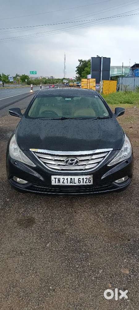 Hyundai Sonata 2012 Petrol 80000 Km Driven