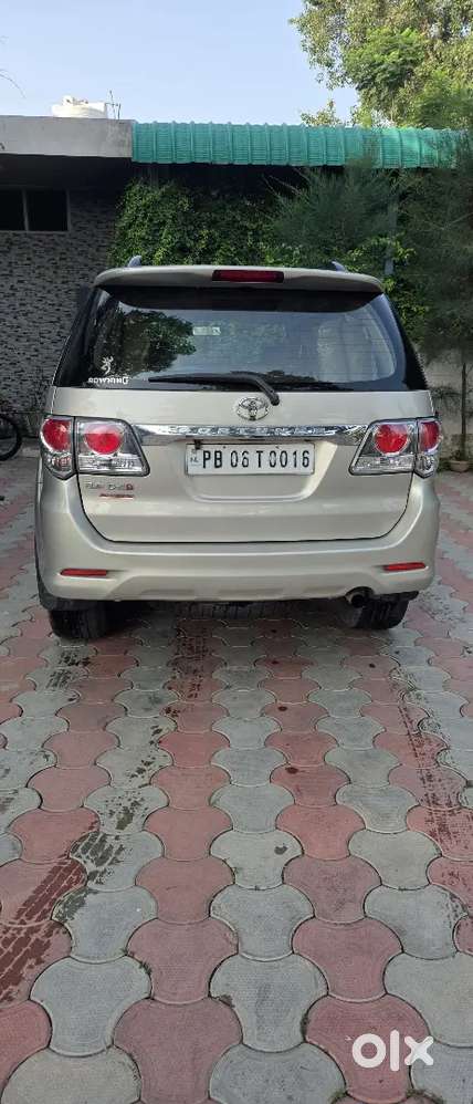 Toyota Fortuner 2013 Diesel Automatic Vip Number