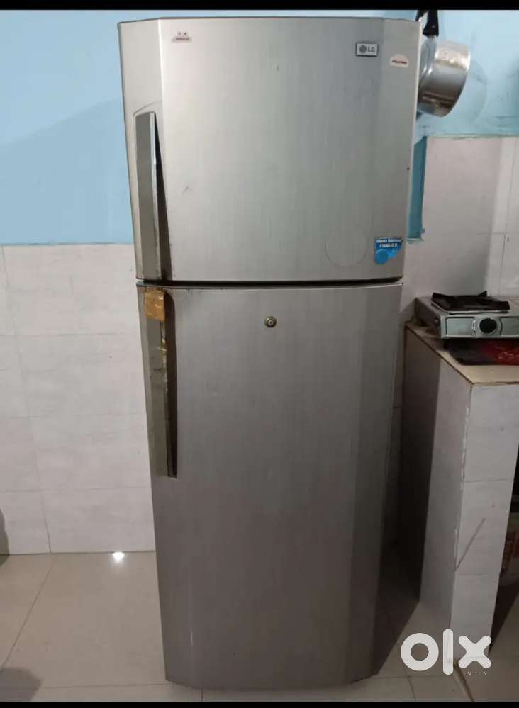 Double Door Ki Hai Fridge