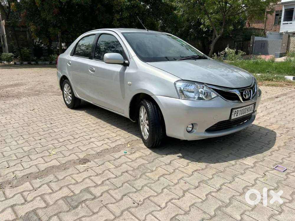 Toyota Etios 2010-2012 V, 2011, Petrol